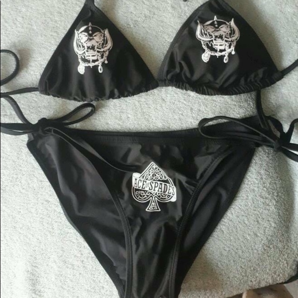 IN SEARCH OF: Motorhead Bikini
